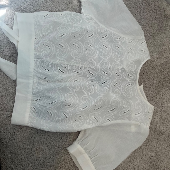 Monk and Lou Tie back embroidery blouse - Picture 3 of 5